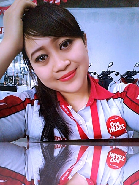 Anisa Setyaningsih MARKETING DEALER MOTOR HONDA KLATEN Anisa Setyaningsih MARKETING DEALER MOTOR HONDA KLATEN